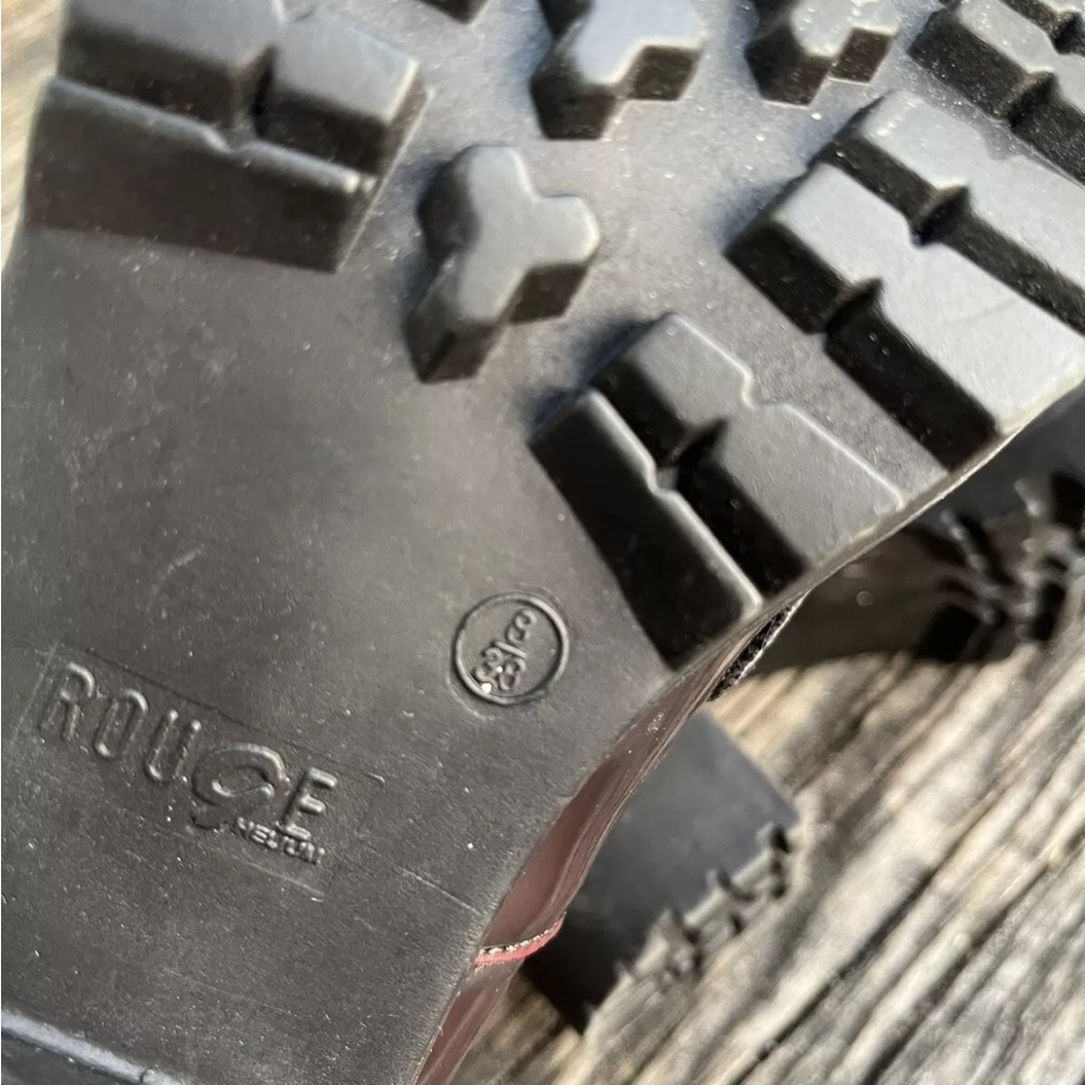 Rouge Helium Chunky Heels Platform Loafers Size 8 EU 38 Burgundy Black Retro - Picture 8 of 9